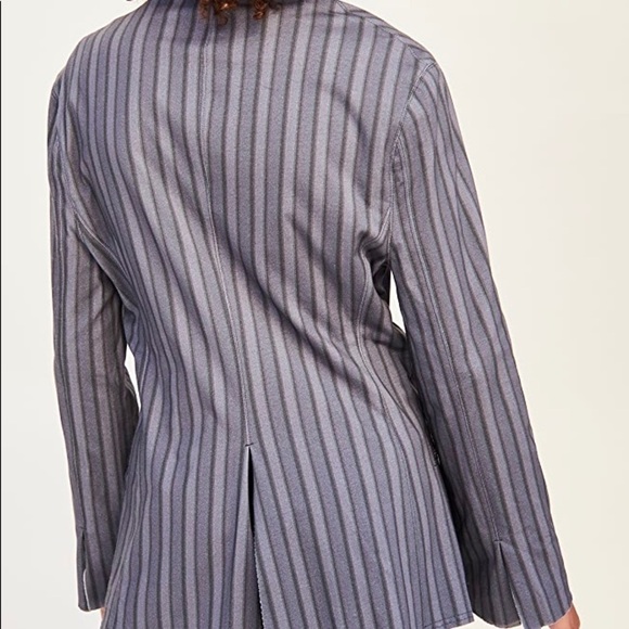 Telfar T-Shirt Blazer - Picture 7 of 13